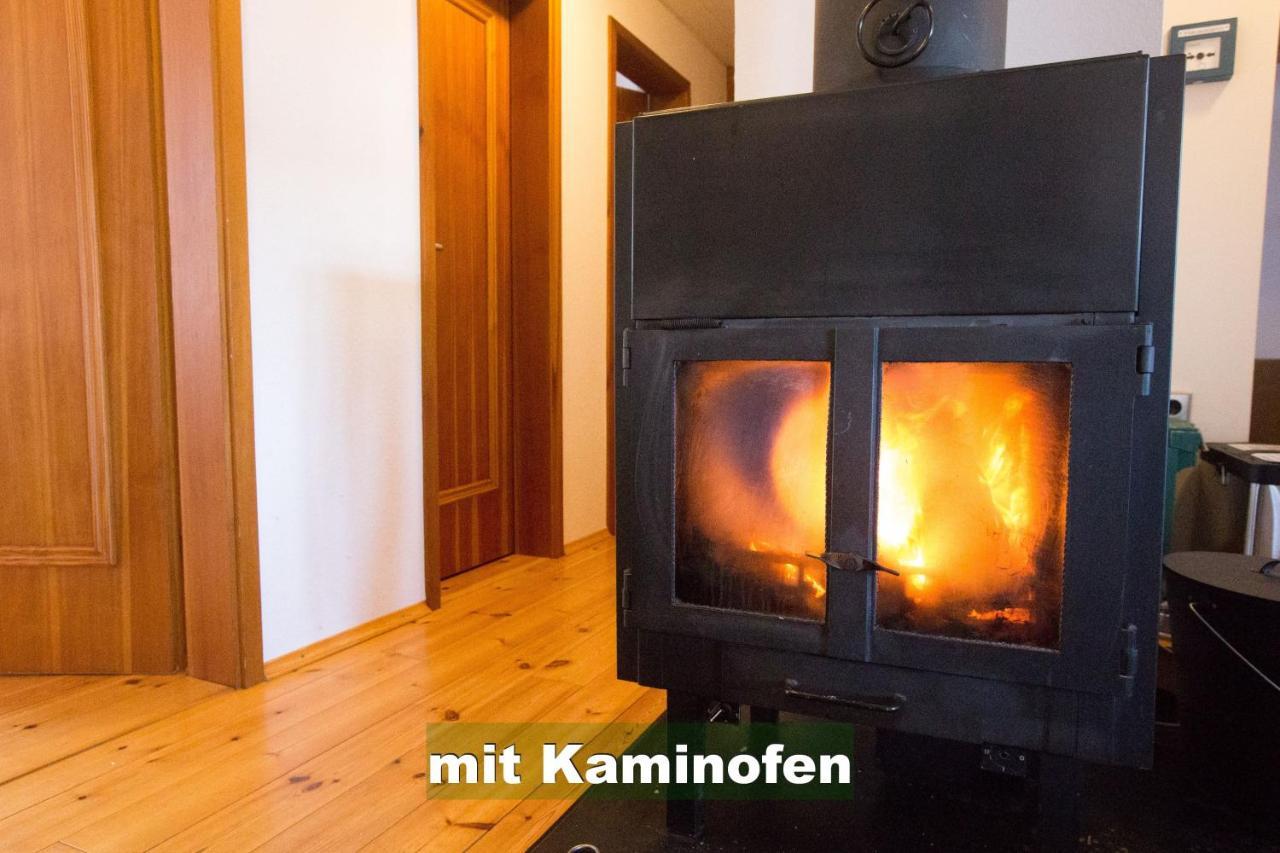 Wohlfuehl-Ferienwohnung 80 Qm, 8 Personen, Aussicht & Heimkino Todtnau Εξωτερικό φωτογραφία